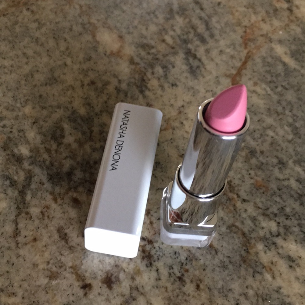 NEW Natasha Denona lip stick #26 light rose.